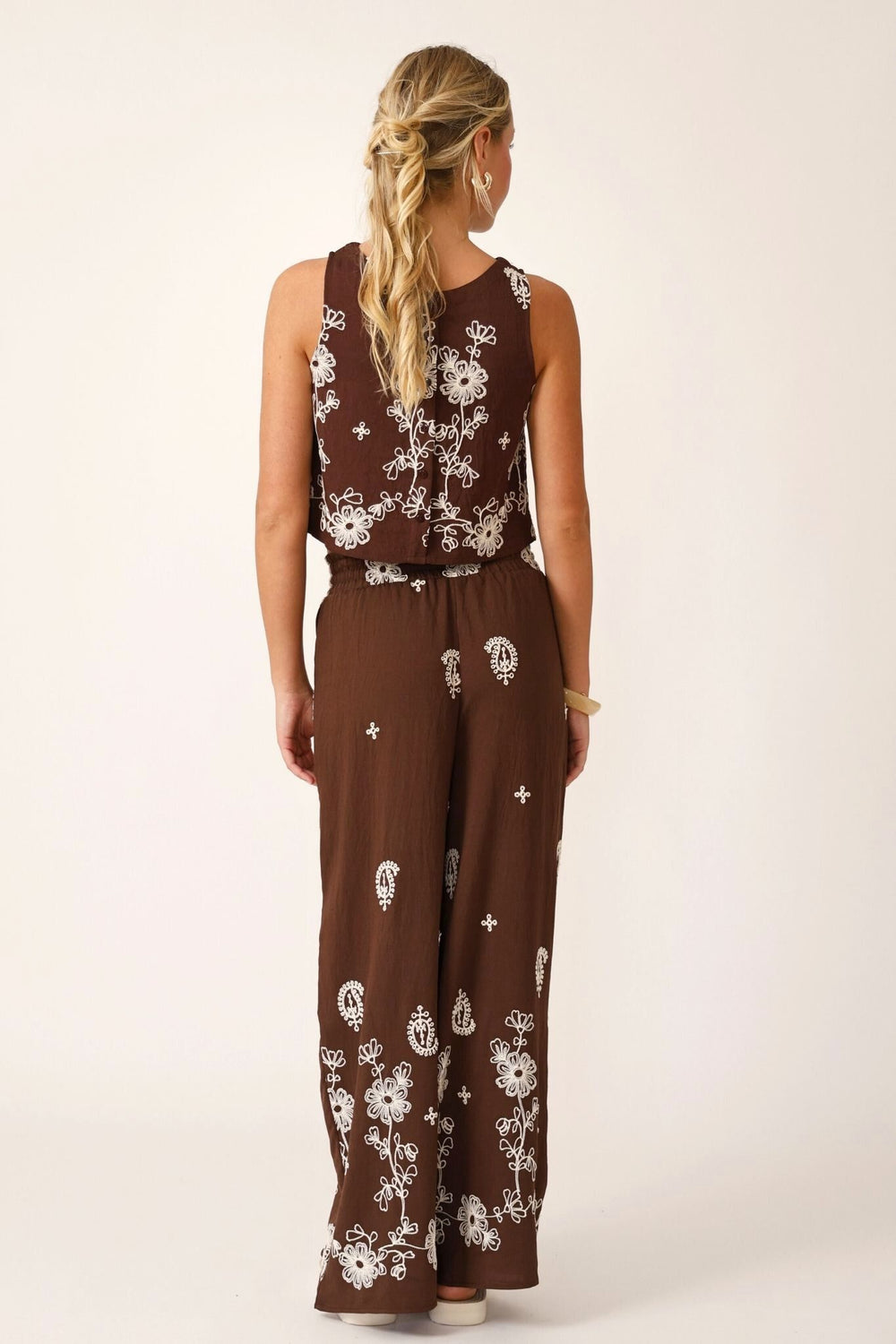 Isla Embroided Top- Brown