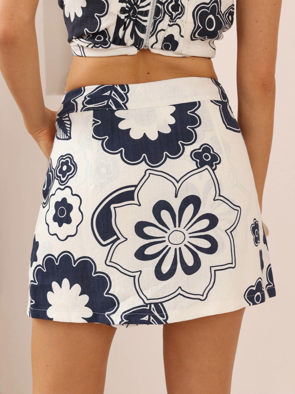 Inky Meadow Skort