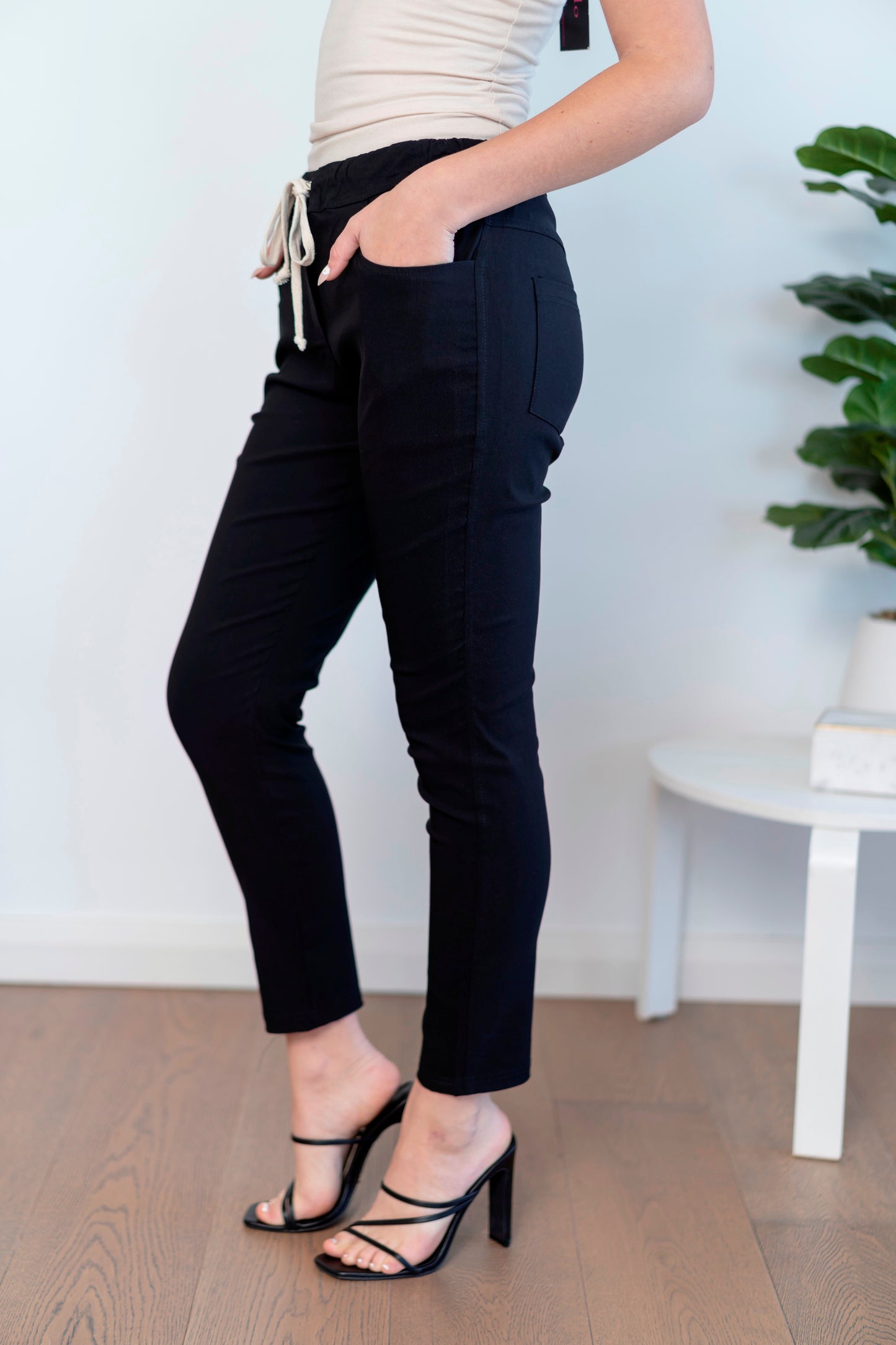 Everyday Stretch Jogger Pants | Black