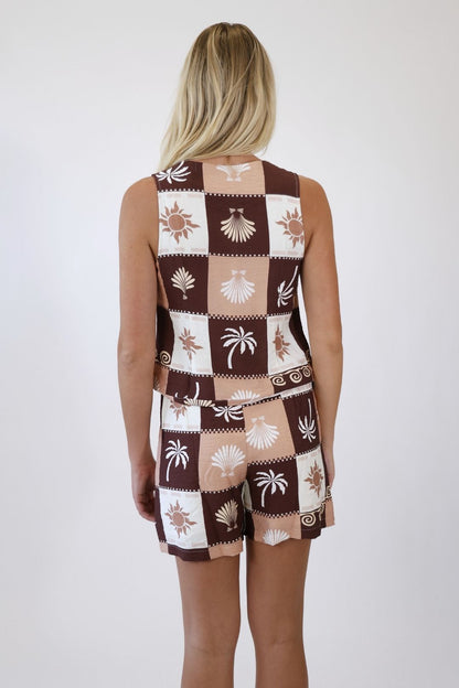 Island Muse Shorts