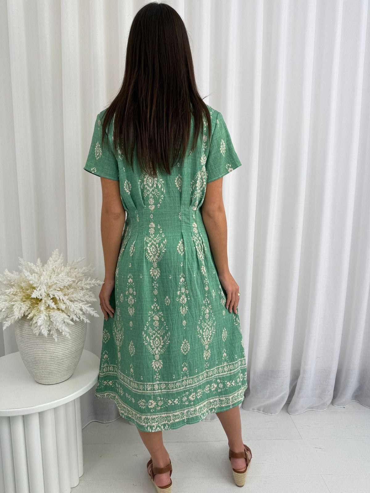 Coastal Charm Midi Green