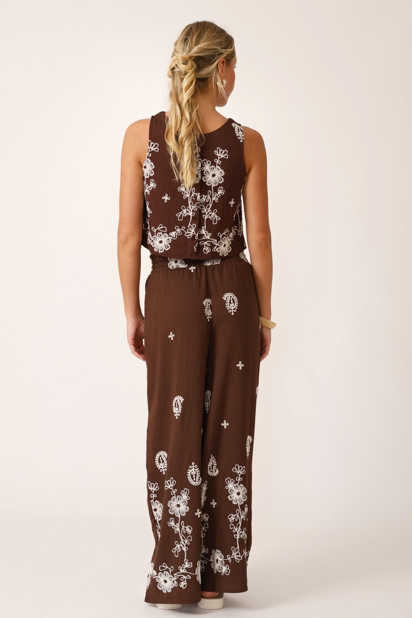 Isla Embroided Pants- Brown