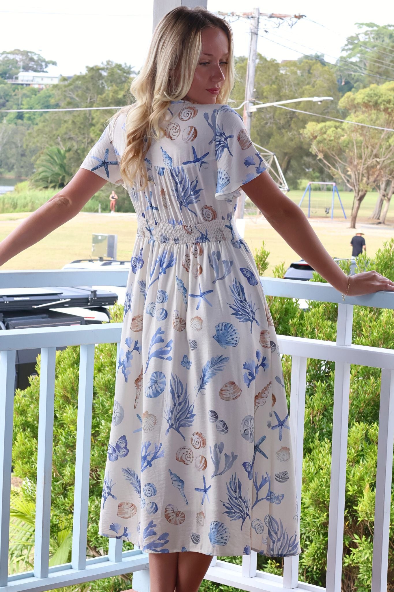 Seashell Breeze Midi Dress